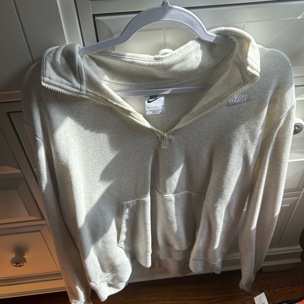 Nike quarter zip up